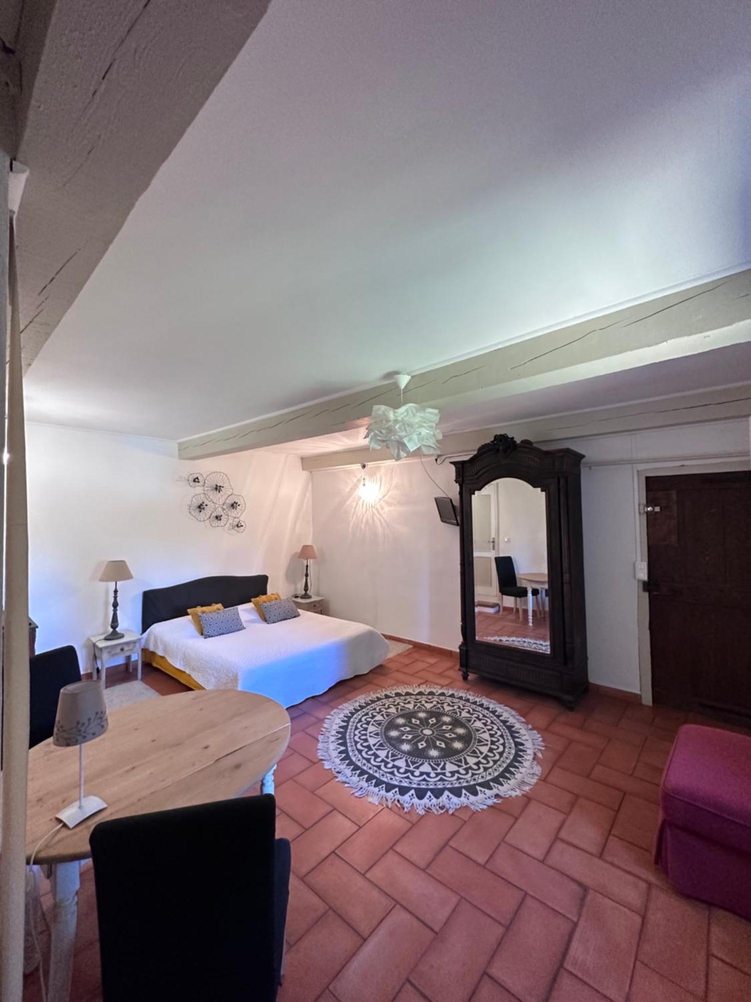 Moulin D'Antelon B&B Crillon-le-Brave Luaran gambar