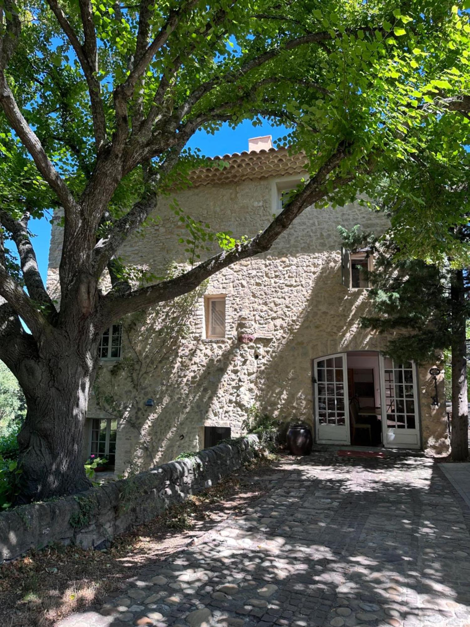 Moulin D'Antelon B&B Crillon-le-Brave Luaran gambar